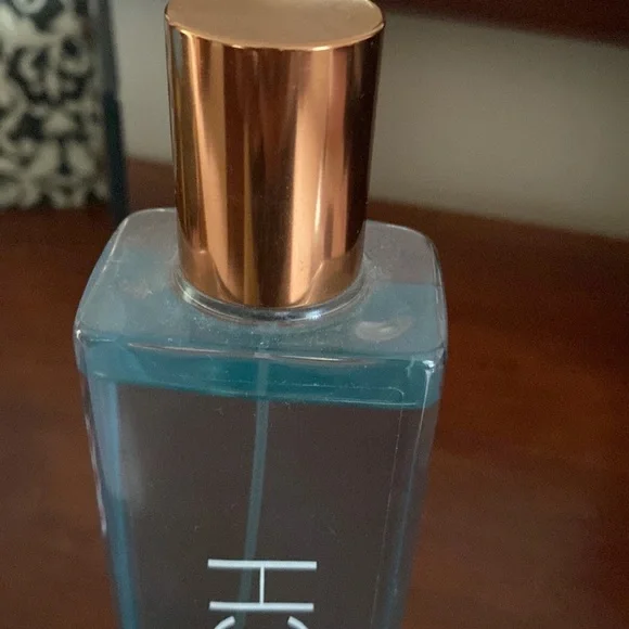 At The Beach Bath & Body works - Picture 8 of 9